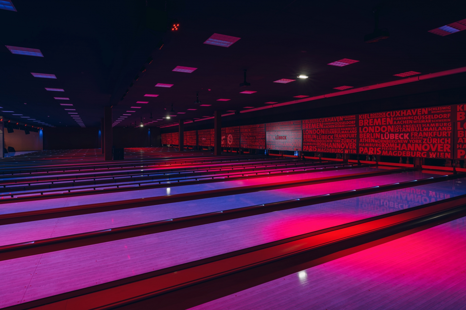 Unsere Bildergalerie zur Bowling World Lübeck Bowling World Lübeck